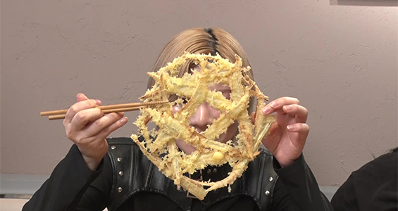 �摜�F���{�S���}�����O�����A